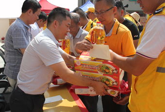 助力扶貧，情暖故鄉(xiāng) | 好太太集團捐贈百萬元物資